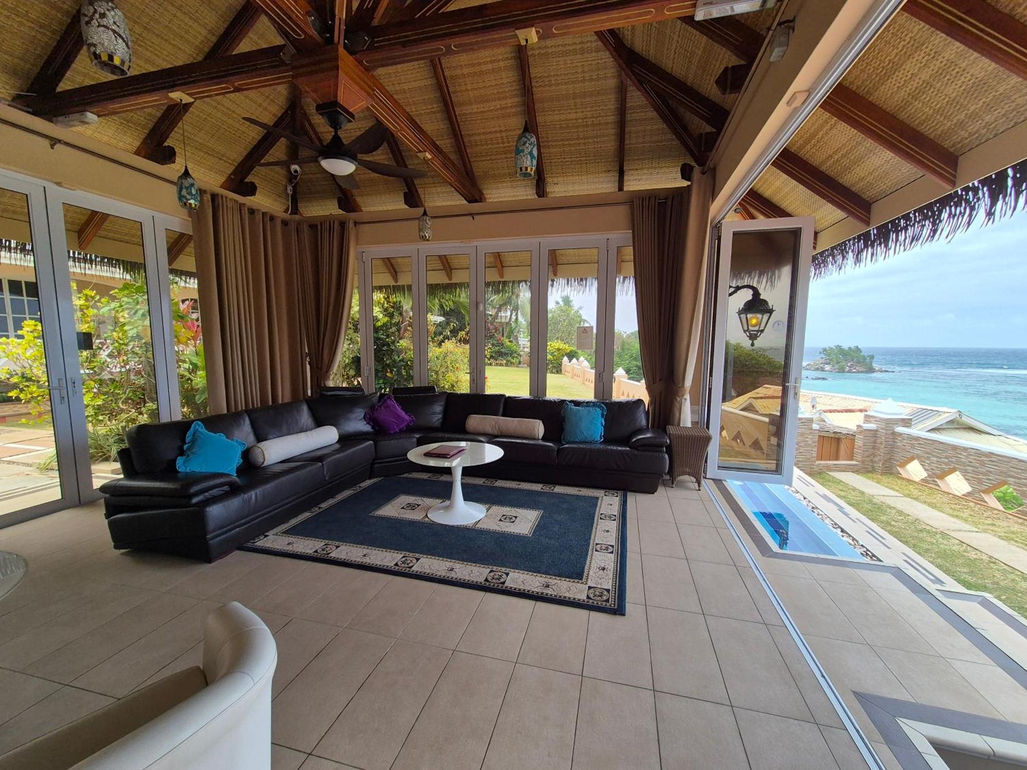 Au Fond De Mer View Anse Royale Exterior foto